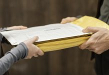 La inviable repercusión del gasto por burofax del abogado al cliente