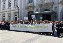 Los convocantes dicen que el 75% de los jueces y fiscales han hecho huelga contra las reformas del Gobierno