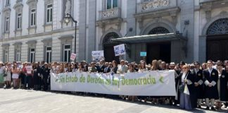 Los convocantes dicen que el 75% de los jueces y fiscales han hecho huelga contra las reformas del Gobierno