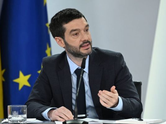 El Ejecutivo envía al Congreso la reforma de dependencia y discapacidad y repartirá 783 millones a las CCAA