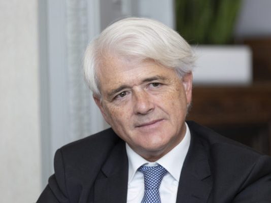 La Abogacía Española denuncia la «descalificación pública» y «ataques» contra abogados y pide no identificarlos con sus clientes