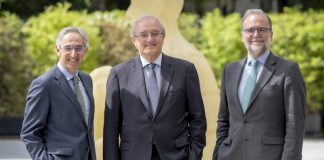 Uría Menéndez renueva su dirección