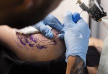 Un tatuaje puede costar más de lo que crees: el riesgo legal que no suele explicarse