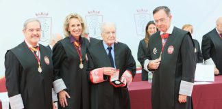 Antonio Garrigues, colegiado de honor del ICAM: «Su trayectoria ennoblece a toda una profesión»