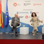 Miquel Roca y Almudena Arpón de Mendívil