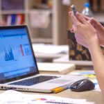 La AEPD publica una guía para ayudar a autónomos y pymes a tratar la información personal de forma más segura