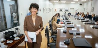 Los procuradores respaldan a las asociaciones de autónomos que piden igualdad de prestaciones con los asalariados