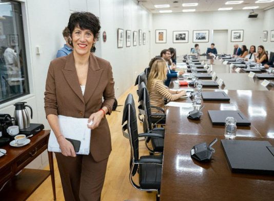 Los procuradores respaldan a las asociaciones de autónomos que piden igualdad de prestaciones con los asalariados