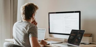 Un tercio de la generación Z pregunta antes a la IA que a su jefe