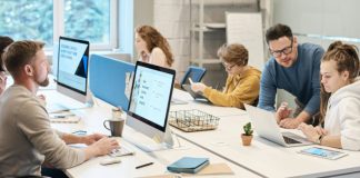 El Gobierno aprueba el anteproyecto del Estatuto del Becario: menos prácticas extracurriculares y más compensación de gastos para los estudiantes