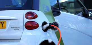 Retos e incertidumbres de la industria automovilística europea: vehículos autónomos y eléctricos