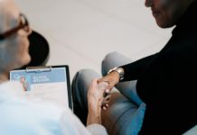 Cómo reenfocar tu currículum jurídico para destacar en el nuevo mercado laboral