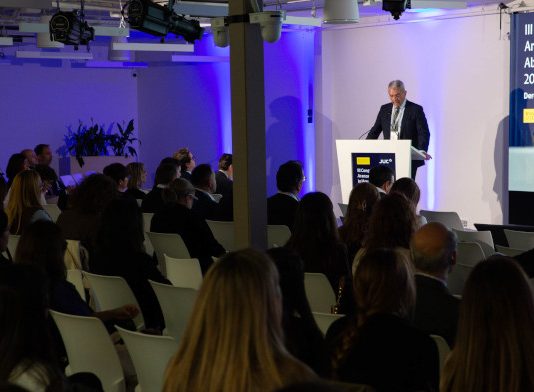 Protección de datos, gobernanza y gestión legal marcan el camino de los abogados ‘in house’