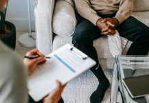 El TSJ de Madrid reconoce la incapacidad absoluta para un trabajador con una condición degenerativa de los huesos y de obesidad severa