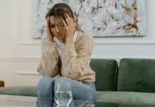 Violencia económica: la forma invisible de violencia de género que aún cuesta identificar