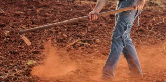 El TSJ de Aragón ratifica que un capataz puede seguir trabajando porque sus lesiones no impiden dirigir al personal