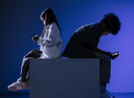 La protección de los menores en internet, en el punto de mira