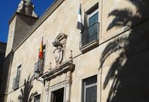 El TSJ de Extremadura confirma la condena de 13 años de prisión a un trabajador del SES que accedió a historiales de familiares