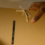 Un juzgado de Vitoria-Gasteiz abre juicio oral a los dos acusados de filtrar un examen de la OPE de Osakidetza 2016-2017