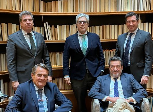 EJASO y NEW LEGAL-PMC sellan una alianza estratégica en Portugal bajo la marca “PMC by EJASO”