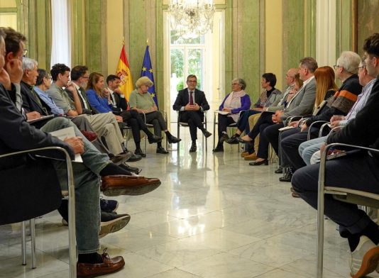 Bolaños se reúne con representantes de asociaciones de víctimas de abusos sexuales para trasladarles los detalles del sistema de reparación acordado con la Iglesia