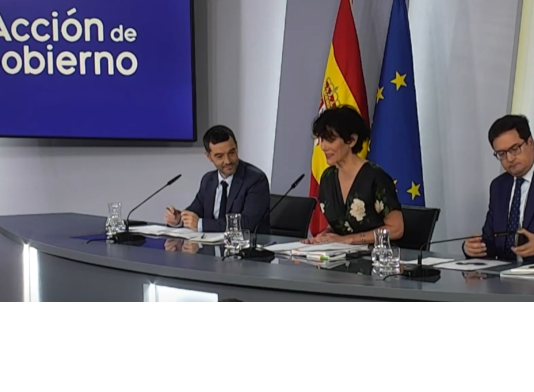 El Consejo de Ministros aprueba un Real Decreto-ley que refuerza el sistema de dependencia con una inversión histórica de 6.200 millones hasta 2027