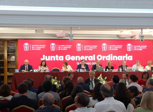 El ICAM aprueba las cuentas de 2025 con su mejor resultado ordinario de los últimos ejercicios y refuerza su apuesta por la digitalización y los servicios a la abogacía