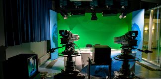 La CNMC sanciona la emisión de comunicaciones comerciales audiovisuales encubiertas en las que no se advierte de forma clara que poseen carácter publicitario