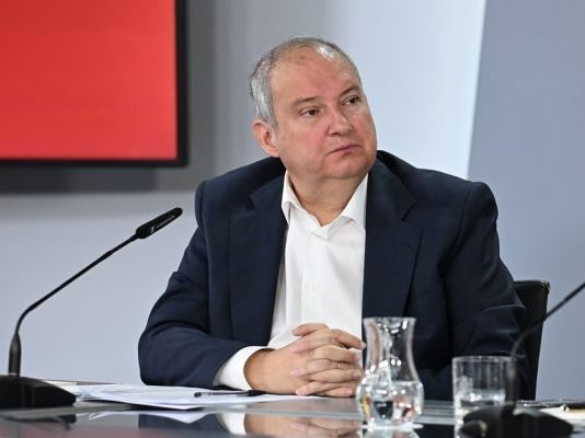 Jordi Hereu anuncia la aprobación del Real Decreto que da luz verde al Programa Auto+ dotado con 400 M€
