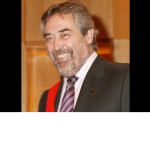 El ICAM concede la medalla de la encomienda de la hermandad al exministro de Justicia e Interior Juan Alberto Belloch, impulsor de la primera Ley de Justicia gratuita en españa de la que se cumplen 30 años