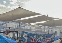 El TSJM rechaza el desalojo inmediato de la acampada de Sol y prioriza el derecho de reunión