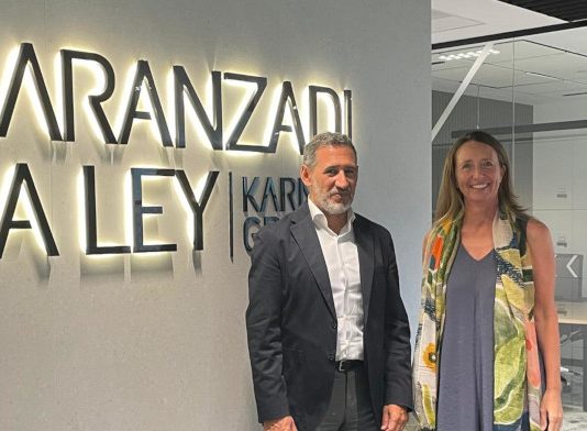 Fundación Mutualidad y Aranzadi LA LEY renuevan su alianza para impulsar eltalento jurídico y fortalecer el ecosistema de la abogacía