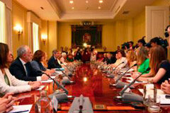 El Observatorio hace un llamamiento a las víctimas de la violencia machista para que denuncien y pidan ayuda Presidida por el presidente del TS y del CGPJ, han asistido los ministros de Justicia y del Interior, la fiscal general del Estado y la delegada del Gobierno para la Violencia de Género