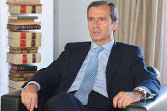 “Una firma moderna no puede permitirse el lujo de que sea el cliente quien le enseñe” Álvaro Sáinz