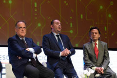 Javier Tebas: “Los clubes afectados en situación de sospecha conocen y controlan los asuntos de compliance” Javier Tebas: “Los clubes afectados en situación de sospecha conocen y controlan los asuntos de compliance”