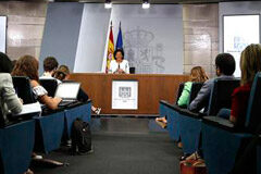 Creado el Consejo Asesor que revisará la LECrim desde una perspectiva de género La ministra de Educación y Formación Profesional y portavoz del Gobierno, María Isabel Celaá, durante la rueda de prensa posterior al Consejo de Ministros.