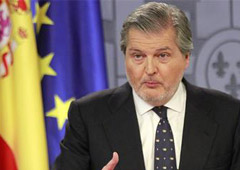 El ministro de Educación, Cultura y Deporte y portavoz del Gobierno, Íñigo Méndez de Vigo, durante la rueda de prensa posterior al Consejo de Ministros El ministro de Educación, Cultura y Deporte y portavoz del Gobierno, Íñigo Méndez de Vigo, durante la rueda de prensa posterior al Consejo de Ministros