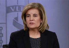 La ministra de Empleo y Seguridad Social, Fátima Báñez, durante la rueda de prensa posterior al Consejo de Ministros