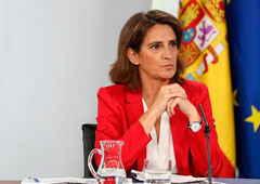 La ministra para la Transición Ecológica, Teresa Ribera, durante su intervención en la rueda de prensa posterior al Consejo de Ministros.