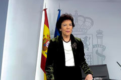 El Gobierno destina 146 millones de euros a la integración de inmigrantes y solicitantes de protección internacional La ministra de Educación y Formación Profesional y portavoz del Gobierno en funciones, Isabel Celaá, momentos antes de comparecer ante los medios de comunicación, en la rueda de prensa posterior al Consejo de Ministros.