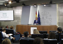 El ministro de Educación, Cultura y Deporte y portavoz del Gobierno, Íñigo Méndez de Vigo, durante la rueda de prensa posterior al Consejo de Ministros