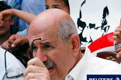 EXCLUSIVA-ElBaradei dice que es hora de que se vaya Mubarak Mohamed ElBaradei