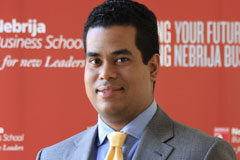 “El proceso de profesionalización comenzó con los grandes despachos, pero ya ha llegado a los medianos y pequeños” Luis A. García Segura