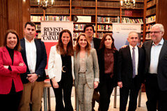 El ICAB celebra Sant Jordi organizando una feria de libros y un debate para conocer qué proponen los partidos políticos en materia de Justicia para el 28-A Imagen del acto