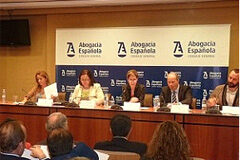Los partidos políticos exponen en la Abogacía sus propuestas en Justicia para el 26-J Imagen del acto