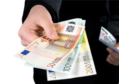 Abogado con billetes de euro