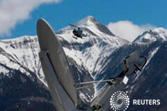 El copiloto de Germanwings probablemente estrelló el avión de forma deliberada Un helicóptero de rescate durante operaciones en Seyne-les-Alpes el 26 de marzo de 2015