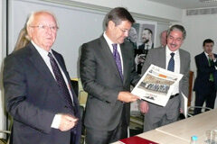 Catalá no se cierra a acuerdos en Justicia con PSOE y Ciudadanos para la próxima legislatura De izda a dcha, Javier Moscoso del Prado, Rafael Catalá, Carlos Gaona y Francisco de Lorenzo. Cedida