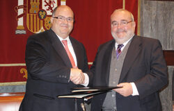 Para no ir al pie de la letra Firma del acuerdo entre las Cámaras y el CGPJ