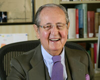 “La abogacía española se enfrenta a un riesgo de colonización por parte de las grandes firmas internacionales” La abogacía española se enfrenta a un riesgo de colonización por parte de las grandes firmas internacionales